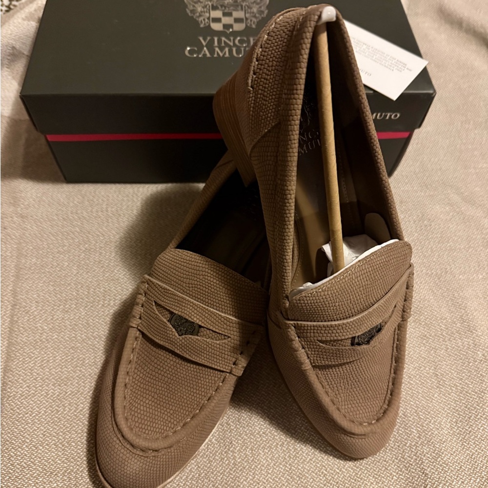 Vince Camuto Textured Tan Loafers ****Price Firm***